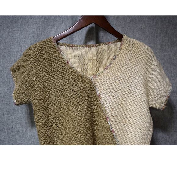 Handmade Two-Tone Knit Short Sleeve Sweater Top - Picture 2 of 3